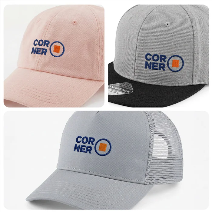Unterschiedliche Cap-Modelle mit gleichem Logo-Stick