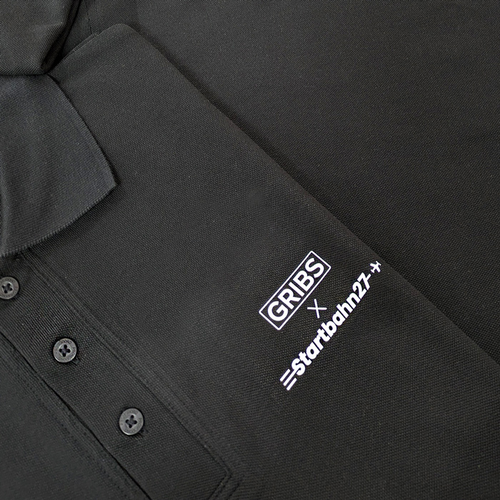 Sichtbarkeit für Start-ups und Gründungsnetzwerke 4 Schwarze bedruckte Polo-Shirt für GRIBS und Startbahn27 in Schweinfurt, umgesetzt von Lamasuli