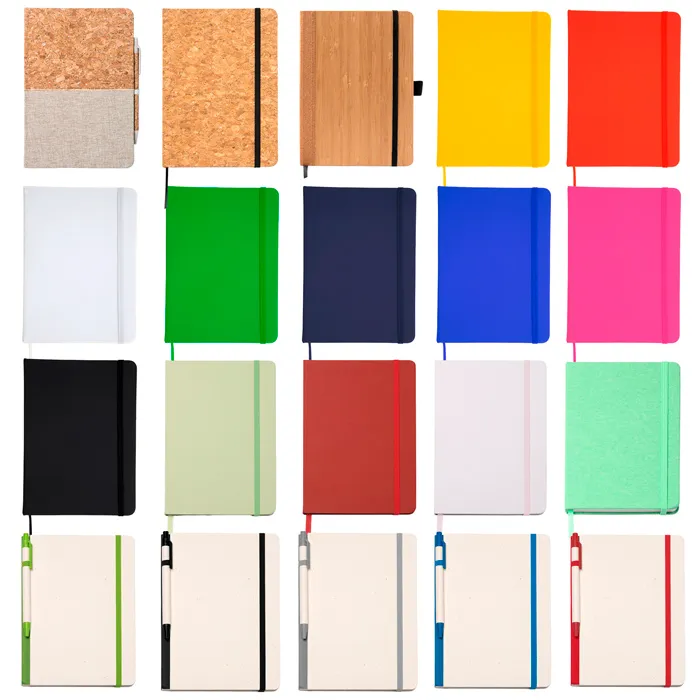 Das Bild zeigt unterschiedliche Farben von Notizbüchern